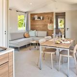 Mobil-home 5 chambres (+ 1 convertible) - Terrasse couverte - 13/15 pers.
