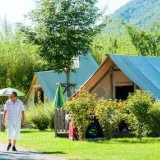 Canadees Lodge - 15m² - 2 slaapkamers - zonder privé sanitair, het moderne comfort voor een tent