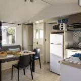 Mobilhome Confort 27m² - 2 habitaciones + terraza cubierta + TV