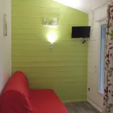 Chalet  CONFORT + 27m² (2 Zimmer) Klimaanlage / Spühlmaschine / TV  - überdachte Terrasse