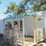 Stacaravan met airconditioning 2 slaapkamers + TV