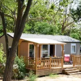 Stacaravan met 4 kamers, airconditioning + tv