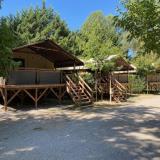 Lodge op palen Confort 46m² (2 slaapkamers) overdekt terras 10m² - zonder privé sanitair