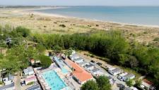 Flower Camping l'Escale du Perthuis